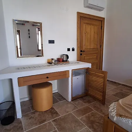 Alchemy Guest house *
